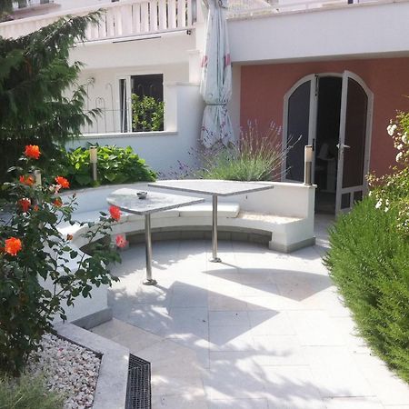 Hotel Bavaria Trogir Donji Seget Екстериор снимка