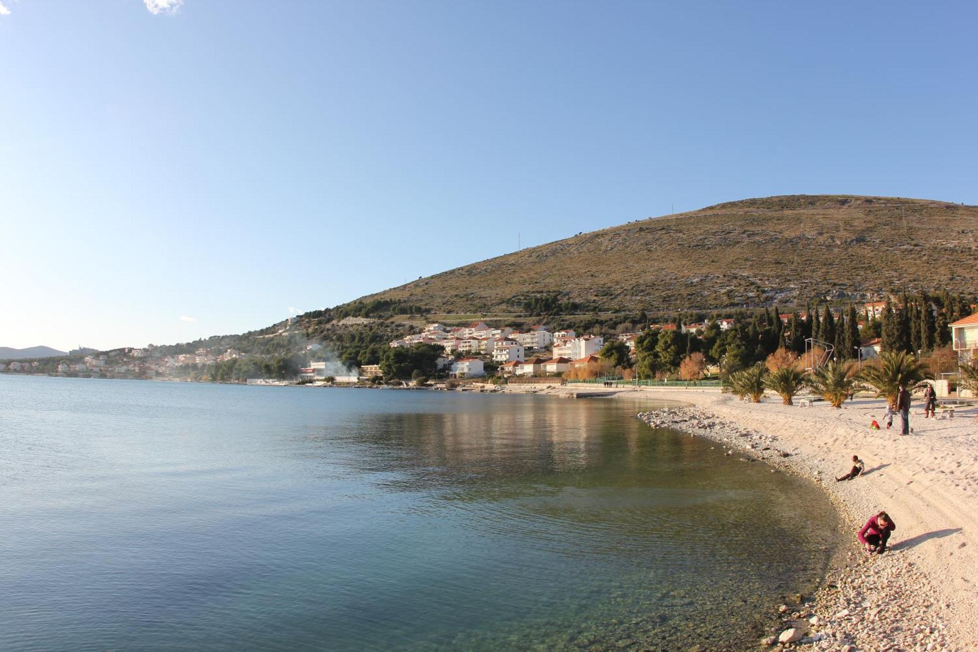 Hotel Bavaria Trogir Donji Seget Екстериор снимка